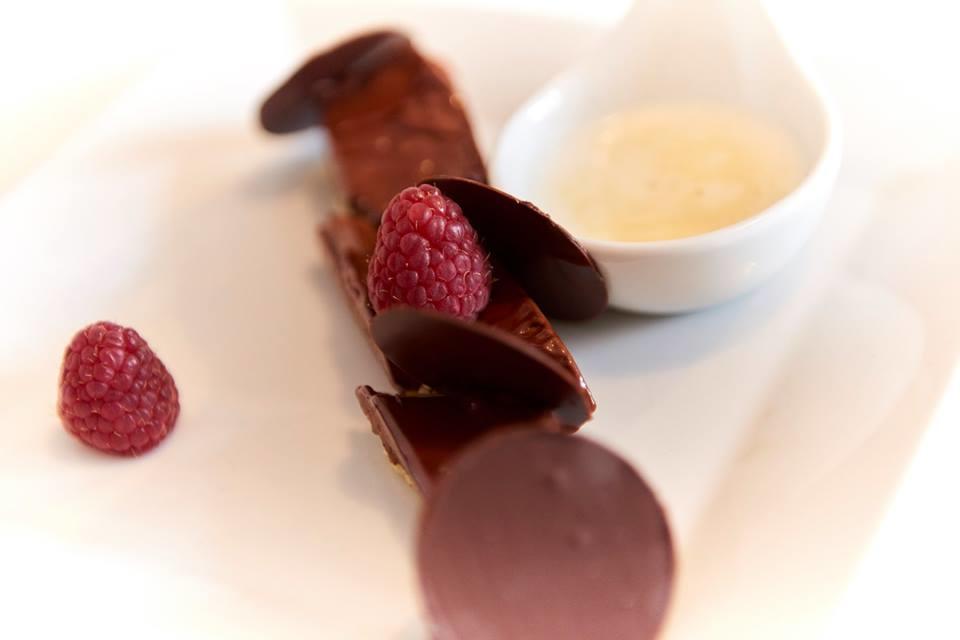 Logis Hotel Le Grand Cerf Ernée 外观 照片