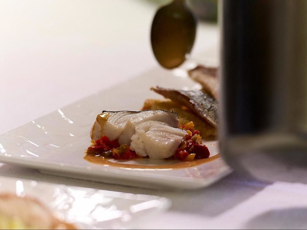Logis Hotel Le Grand Cerf Ernée 外观 照片